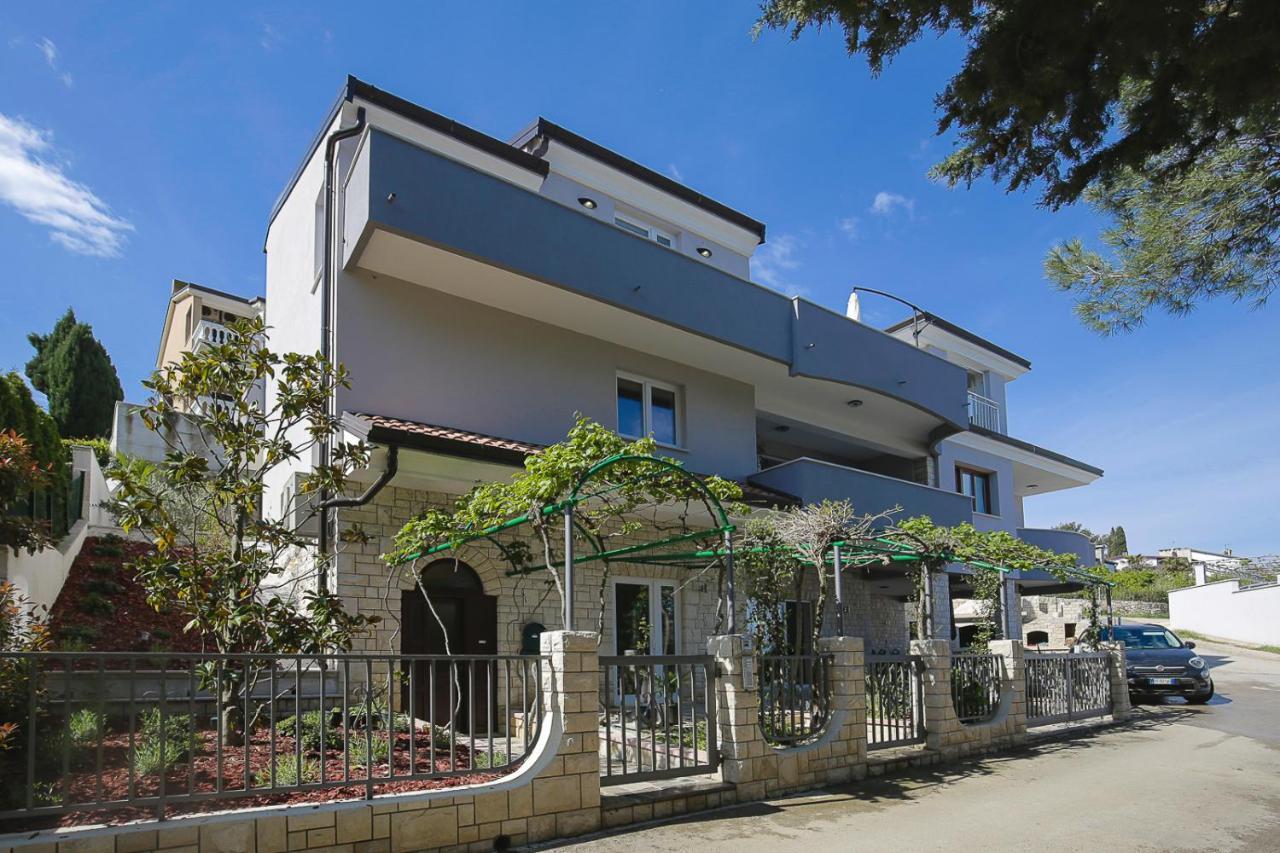 Apartments Villa Sofia Crveni Vrh Zewnętrze zdjęcie