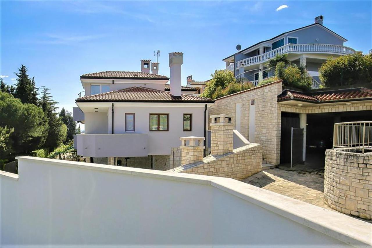 Apartments Villa Sofia Crveni Vrh Zewnętrze zdjęcie