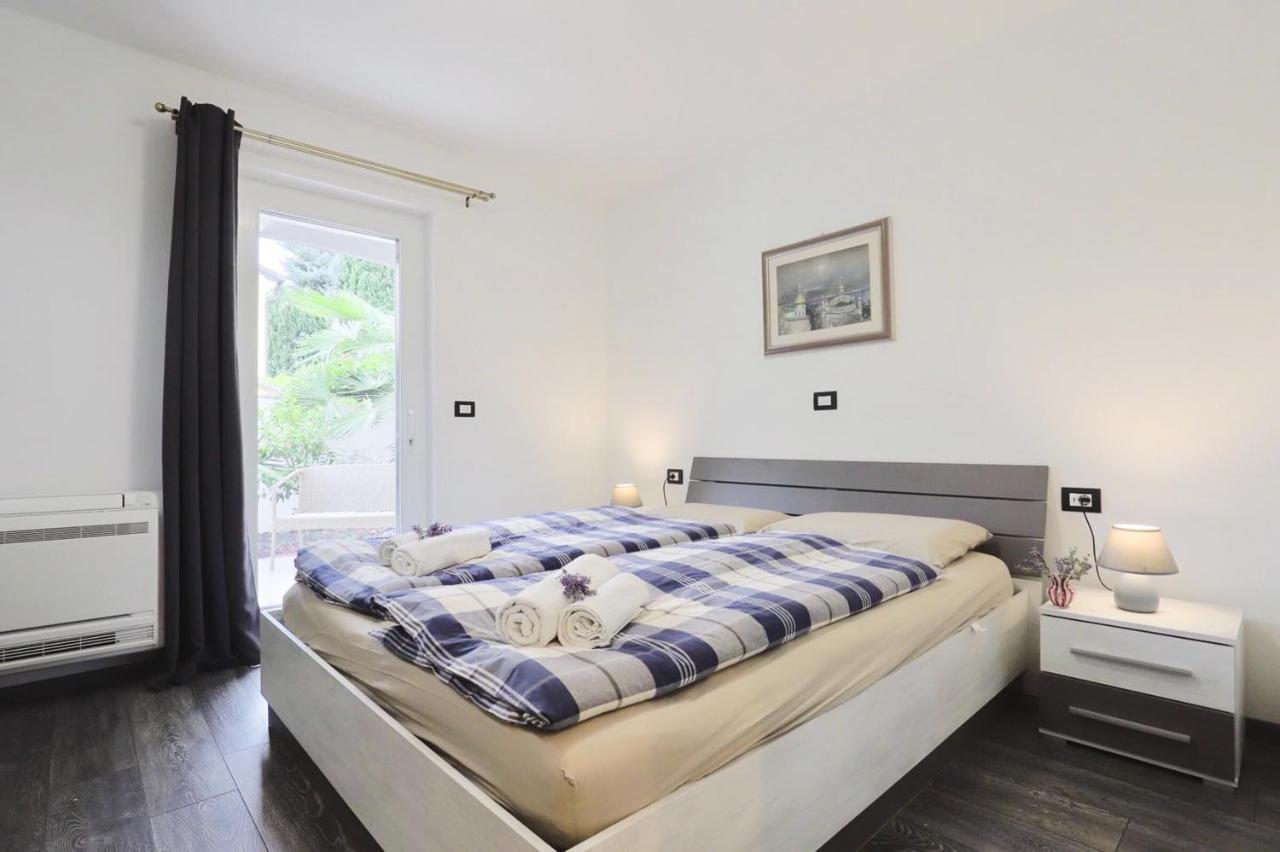 Apartments Villa Sofia Crveni Vrh Zewnętrze zdjęcie