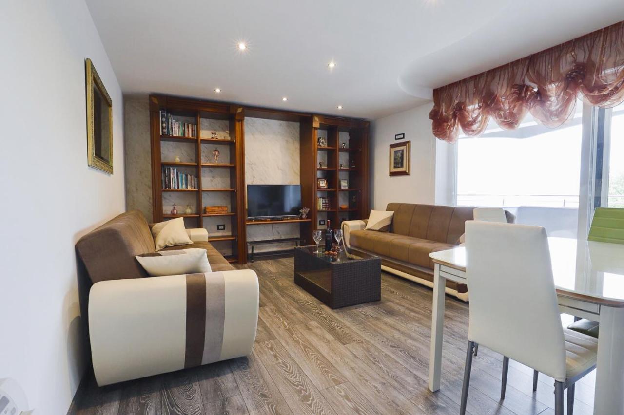 Apartments Villa Sofia Crveni Vrh Zewnętrze zdjęcie